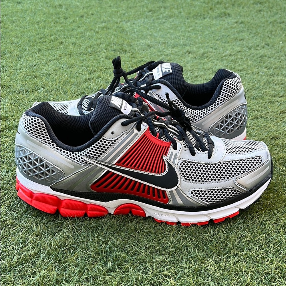 Nike Zoom Vomero 5